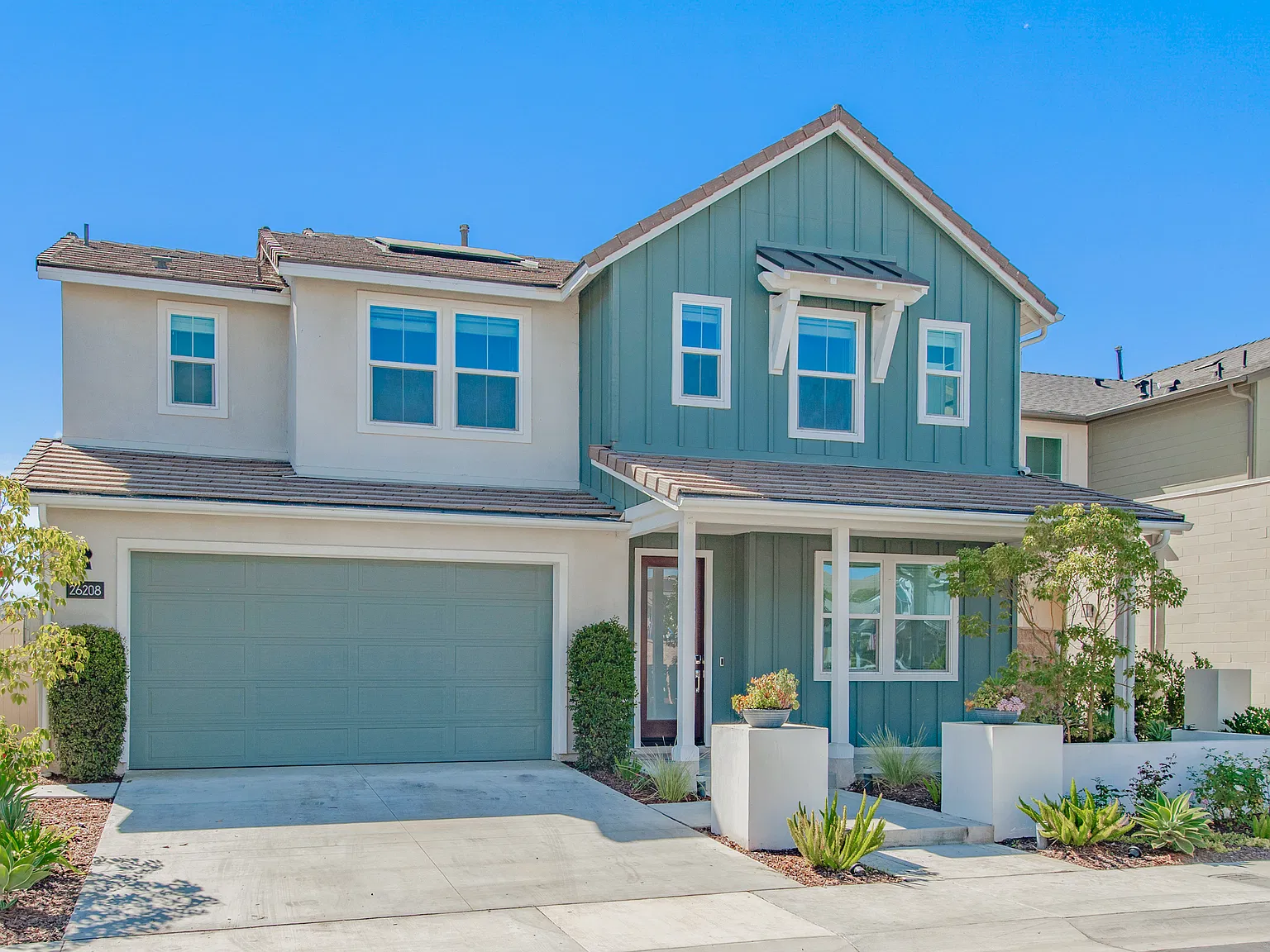 4 bed, 2630 sqft, $7,300 — Photo 4