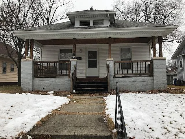 3 bed, 1066 sqft, $1,595 — Photo 2