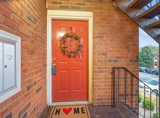 1931 Greenglen Dr #201, Saint Louis, MO 63122