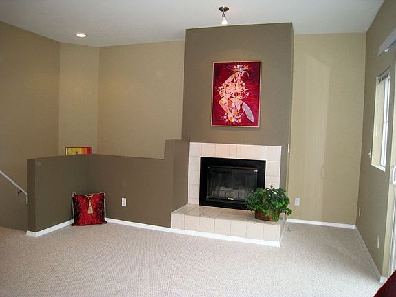 Living Room with Gas Fireplace