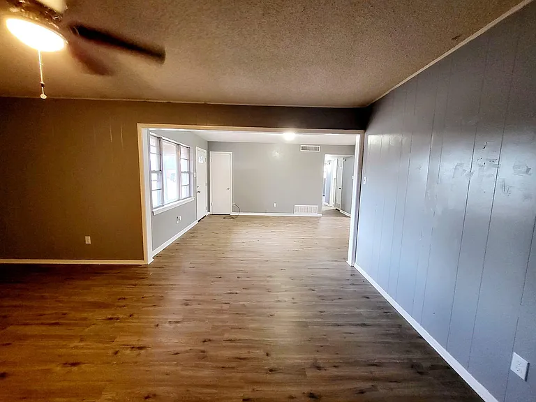 3505 Houston Ave — Photo 7