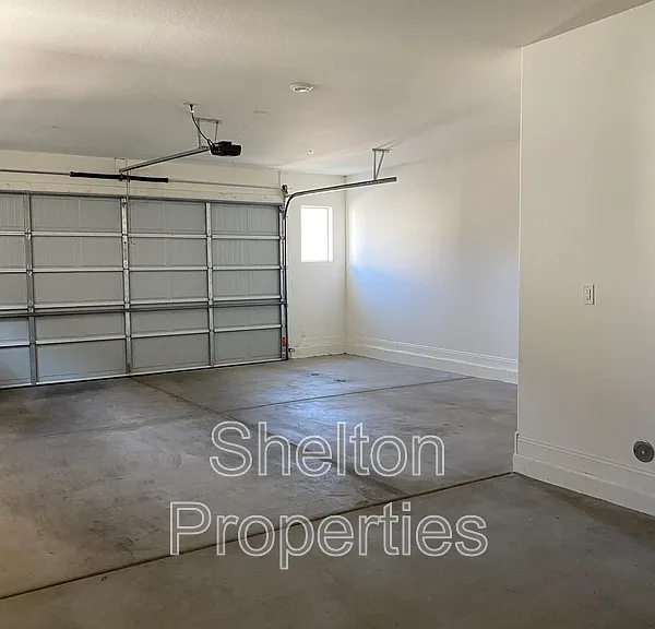 1721 N Marketside Ave — Photo 16