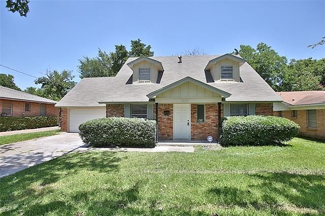 1st image of 2436 Creekglenn Dr