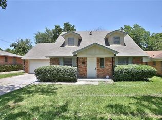 2436 Creekglenn Dr, Dallas, TX 75227