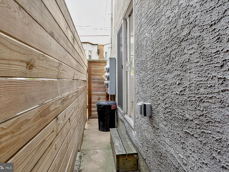 1702 Point Breeze Ave #C — Photo 6