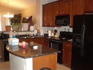 3rd image of 1194 E Jardin Dr