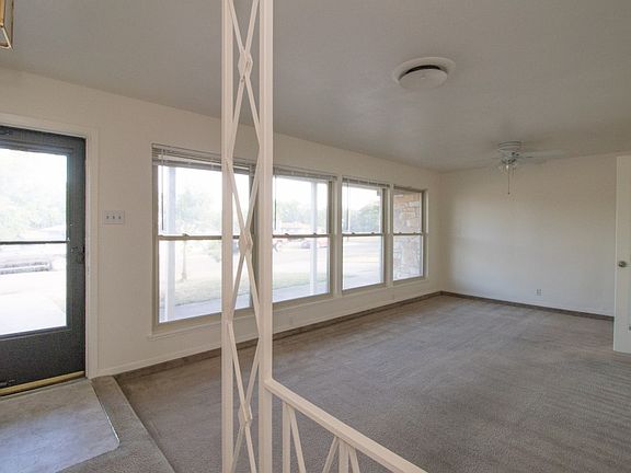5th image of 1208 Crestridge Dr