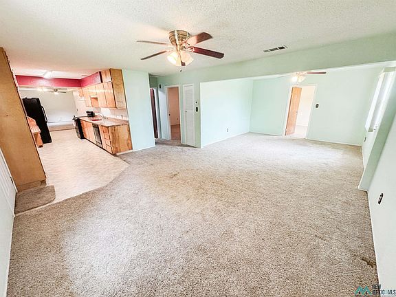5th image of 524 S Eubank Ave
