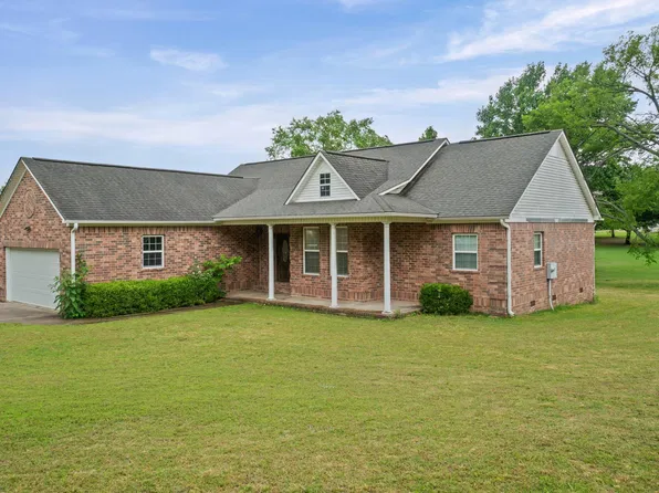 102 Ginger Ct, Searcy, AR 72143