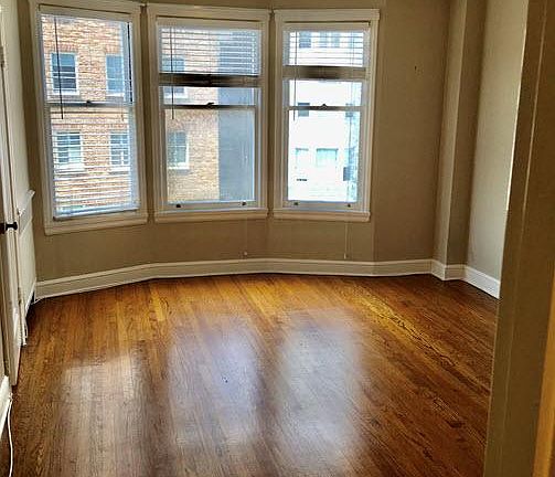 5th image of 1895 Pacific Ave APT 302