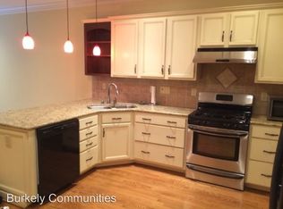 8 Jacobs Way, Greensboro, NC 27455