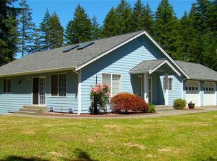 6399 Glenwood Rd SW, Pt Orchard, WA 98367