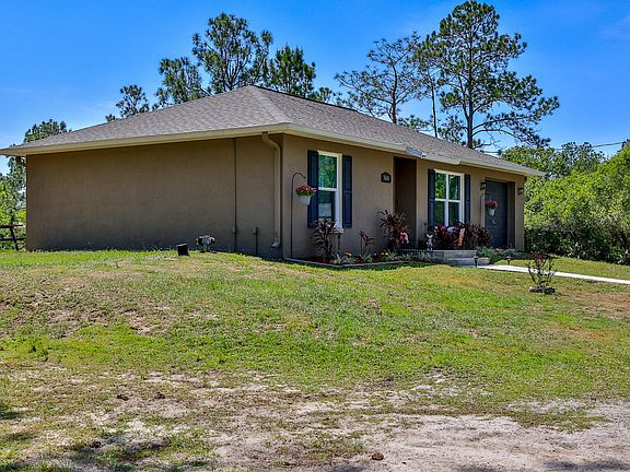 3rd image of 3681 Ponderosa Dr