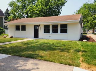 3500 Park Ave, Brookfield, IL 60513