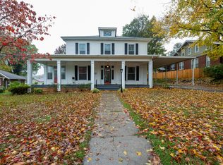 1221 N Main St, Sweetwater, TN 37874