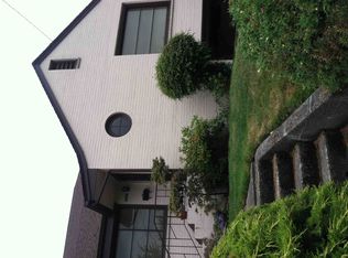 8027 17th Ave NE, Seattle, WA 98115