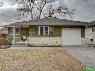 2206 S 46th Ave, Omaha, NE 68106