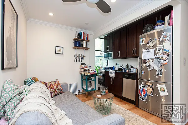 Rented by OGI Management | media 19