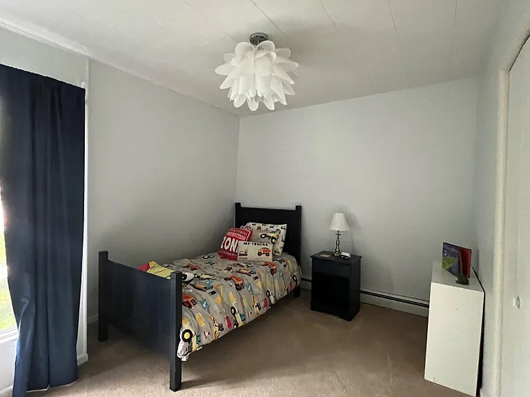 715 Harbor Dr — Photo 11