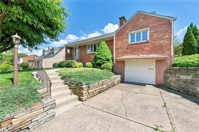 1344 Prospect Rd photo 1
