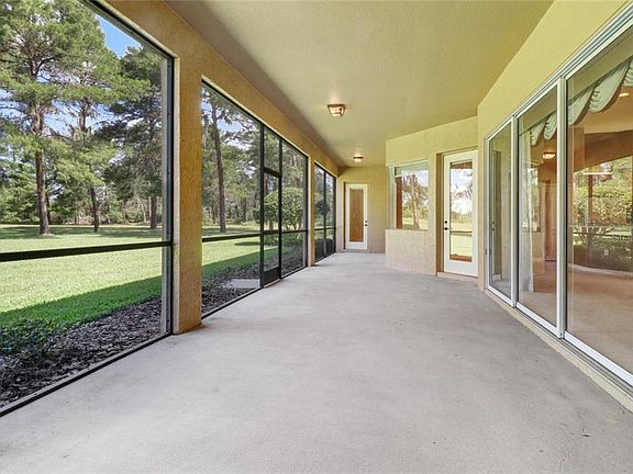 3rd image of 2913 Hampton Place Ct