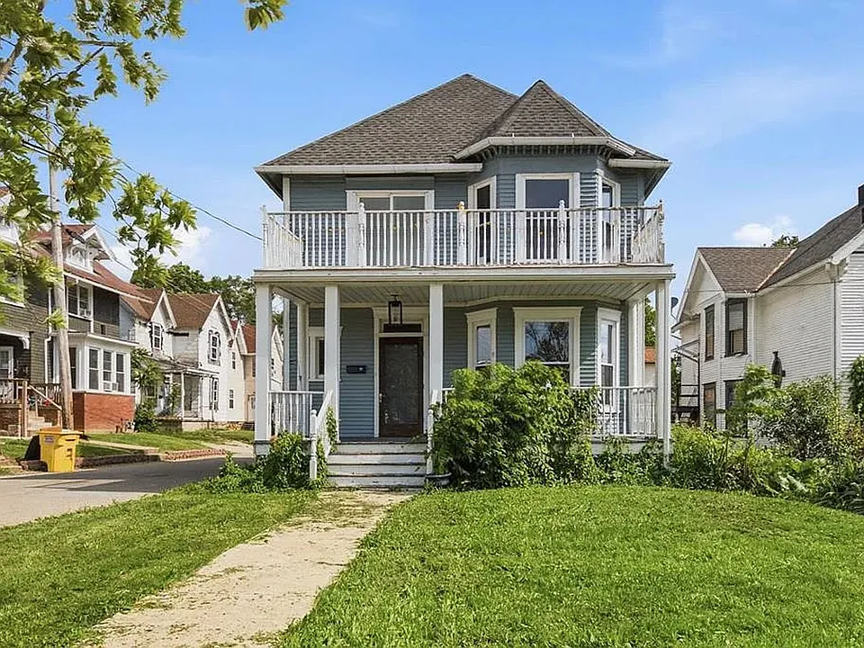 174 Marion Ave