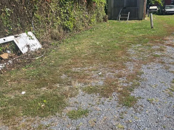 129 Lemon St, Reading, PA 19602