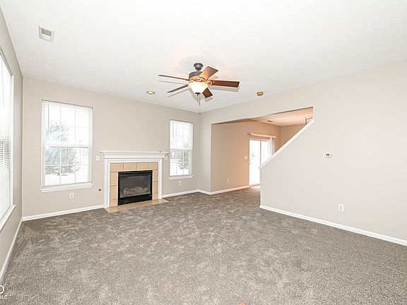 3rd image of 4007 Bullfinch Way