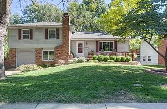 1st image of 9207 Farley Ave