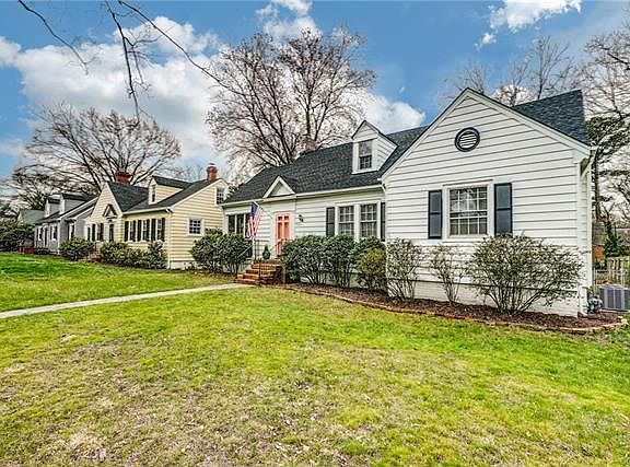 3rd image of 4631 Hanover Ave