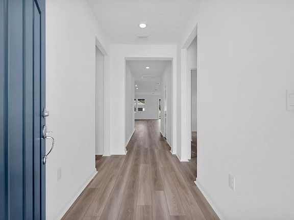 Medina Foyer