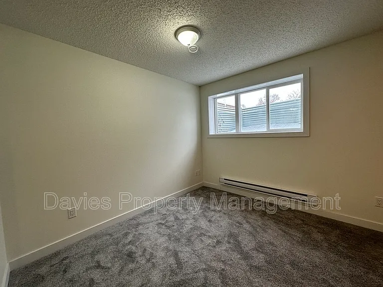 11903 93rd St NW #BASEMENT — Photo 10