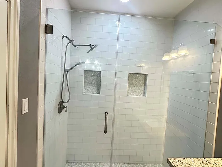 6706 Avenue C #3 — Photo 7