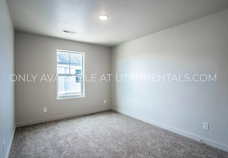 1783 N 1280 E — Photo 15