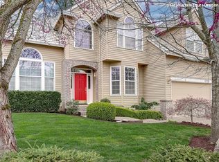 13731 SW Aerie Dr, Tigard, OR 97223