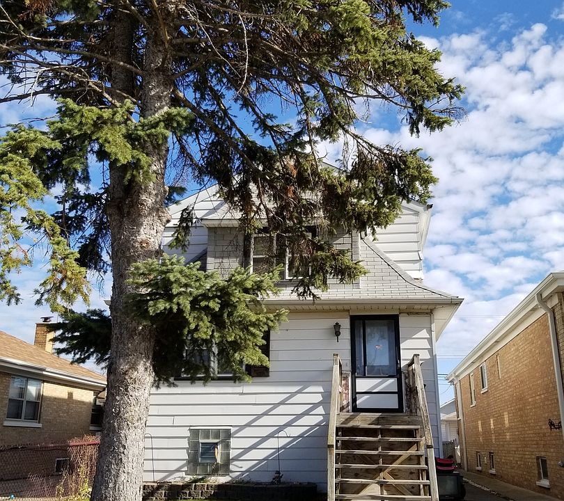 1st image of 3015 N Olcott Ave