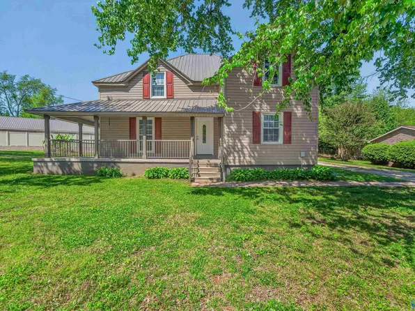 624 Steele Ln, New Market, AL 35761