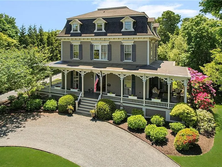 15 Berkeley Ave — Photo 3