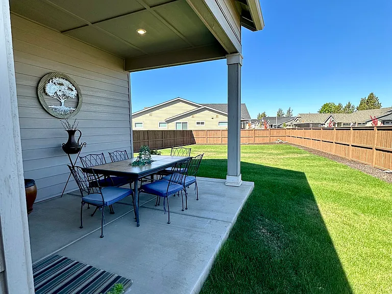 4703 SW Badger Creek Dr — Photo 17