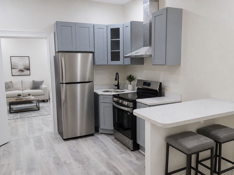 1st image of 6071 70th Ave #2