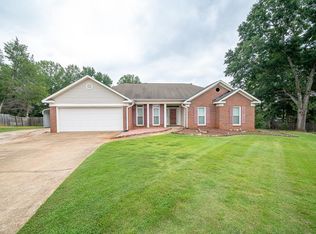 4869 Oak Ridge Dr, Columbus, GA 31909