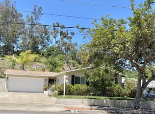 4542 Chateau Dr, San Diego, CA 92117