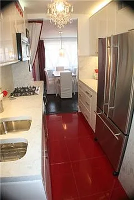 Sold by Domus Realty | media 2