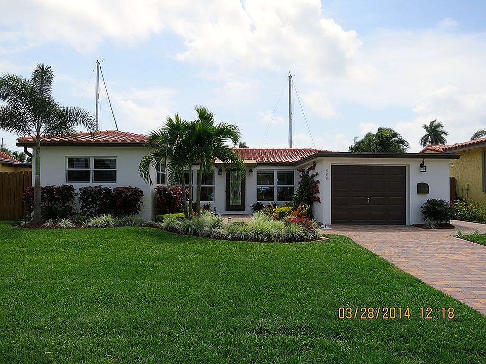 1st image of 908 Avocado Isle