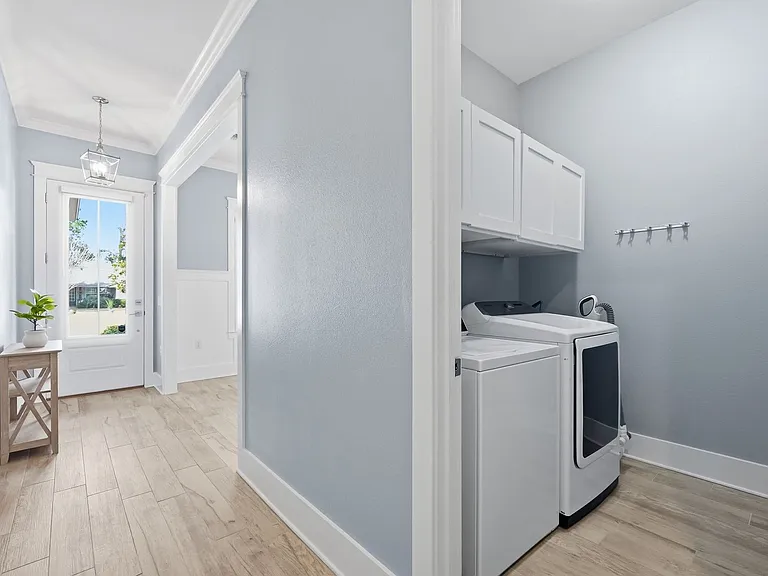131 Magnolia Ave — Photo 6