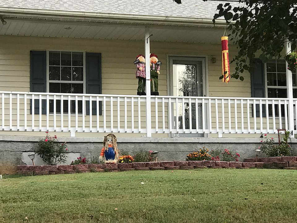 1st image of 536 Betty Lou Dr