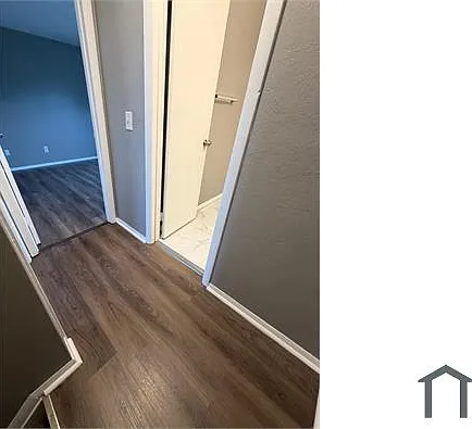 1800 E 42nd St — Photo 16