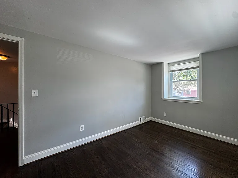7617 Allendale Dr — Photo 50