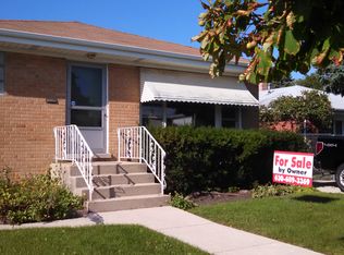 8312 W Coral Dr, Norridge, IL 60706