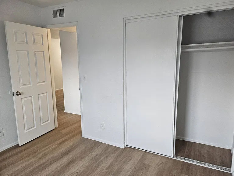510 E Hatcher Rd #208 — Photo 10